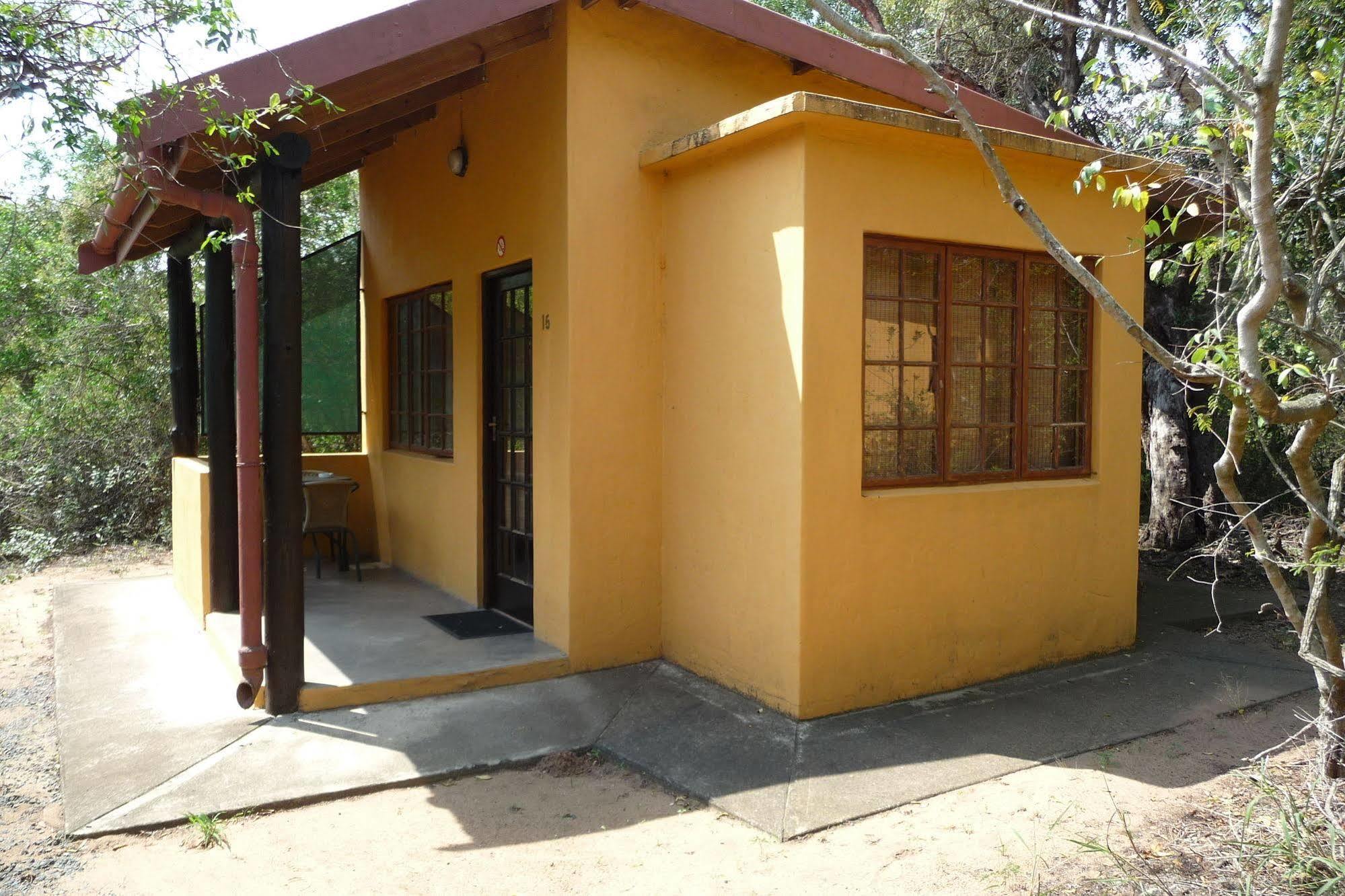 Isinkwe Backpackers Bushcamp Hotel Hluhluwe Buitenkant foto