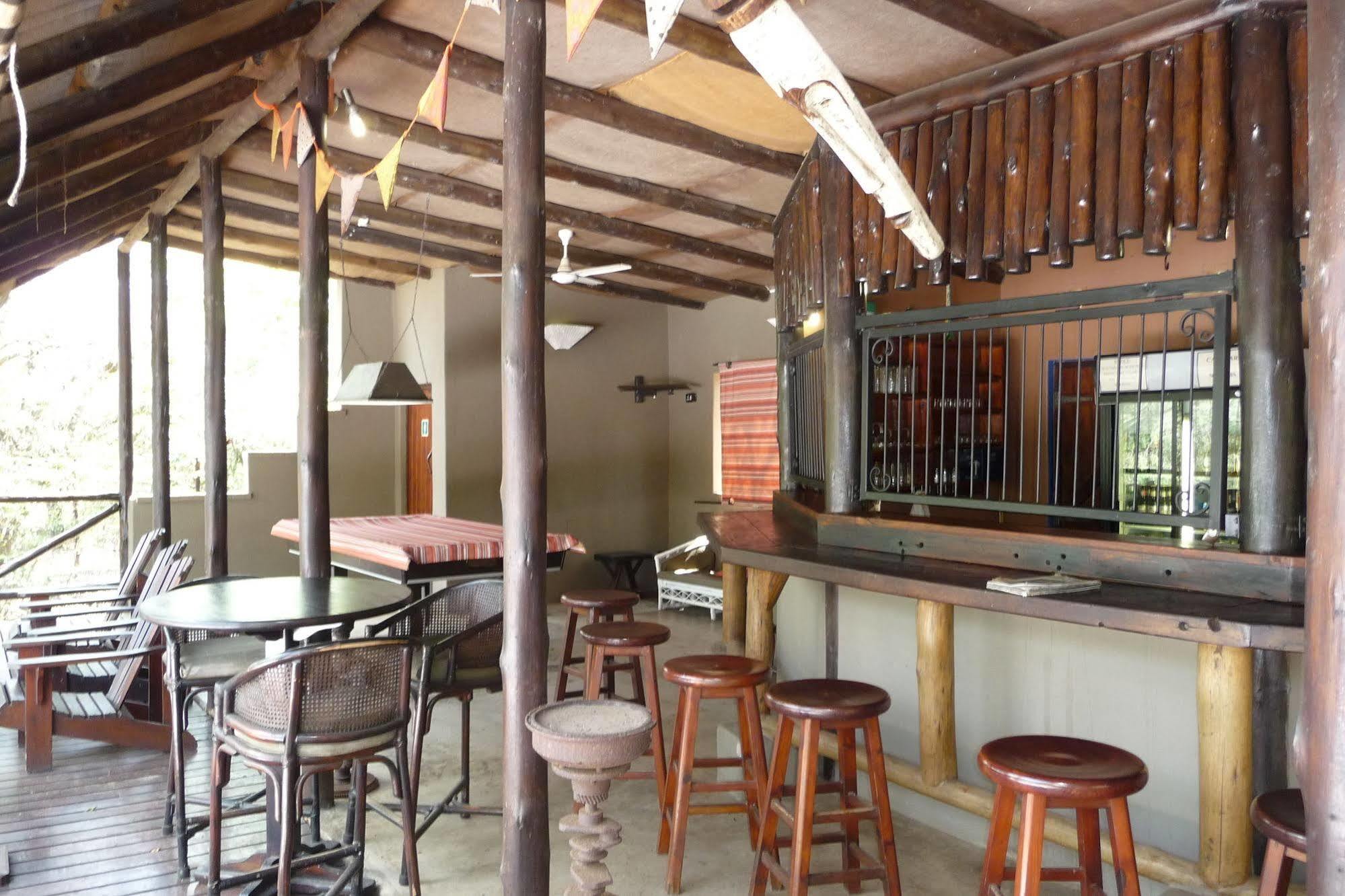 Isinkwe Backpackers Bushcamp Hotel Hluhluwe Buitenkant foto