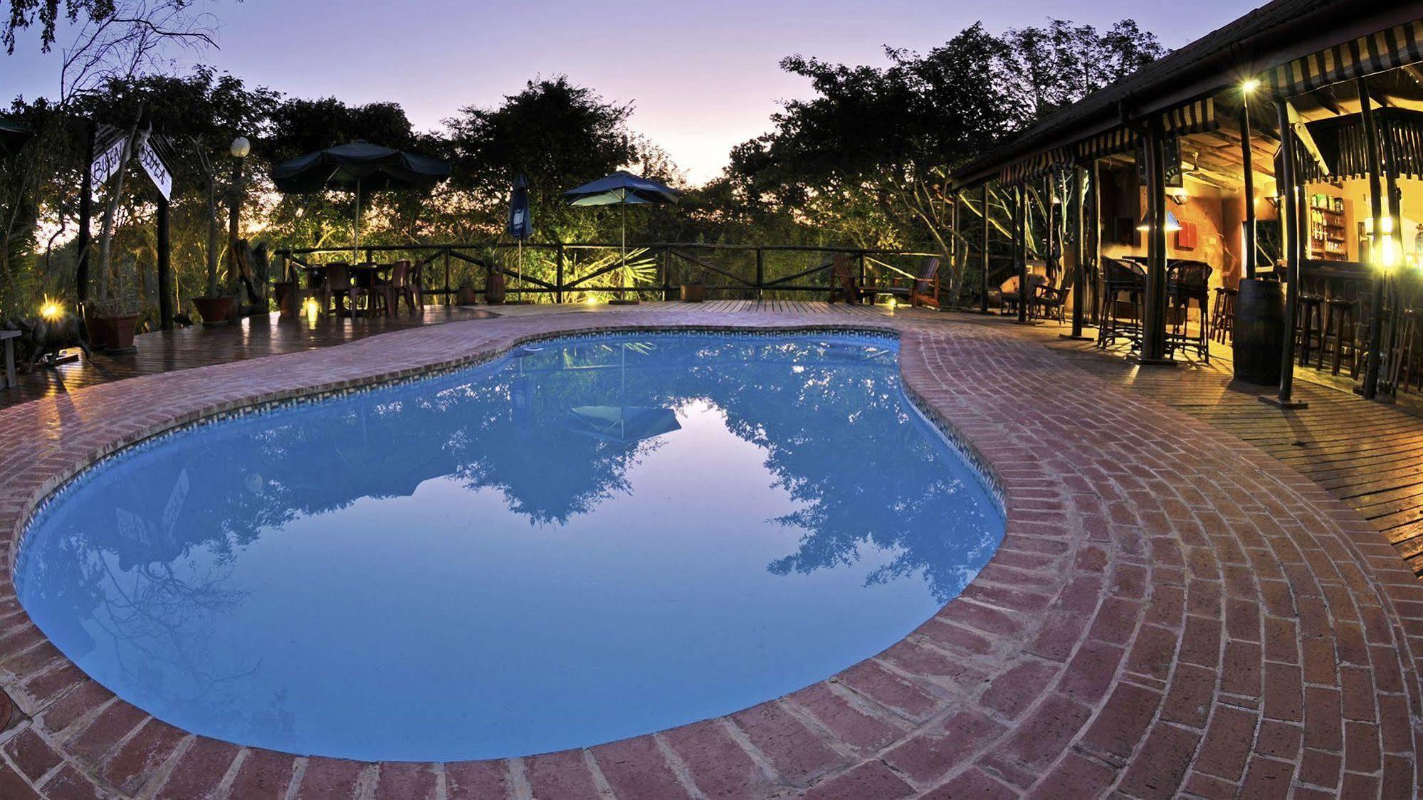 Isinkwe Backpackers Bushcamp Hotel Hluhluwe Buitenkant foto